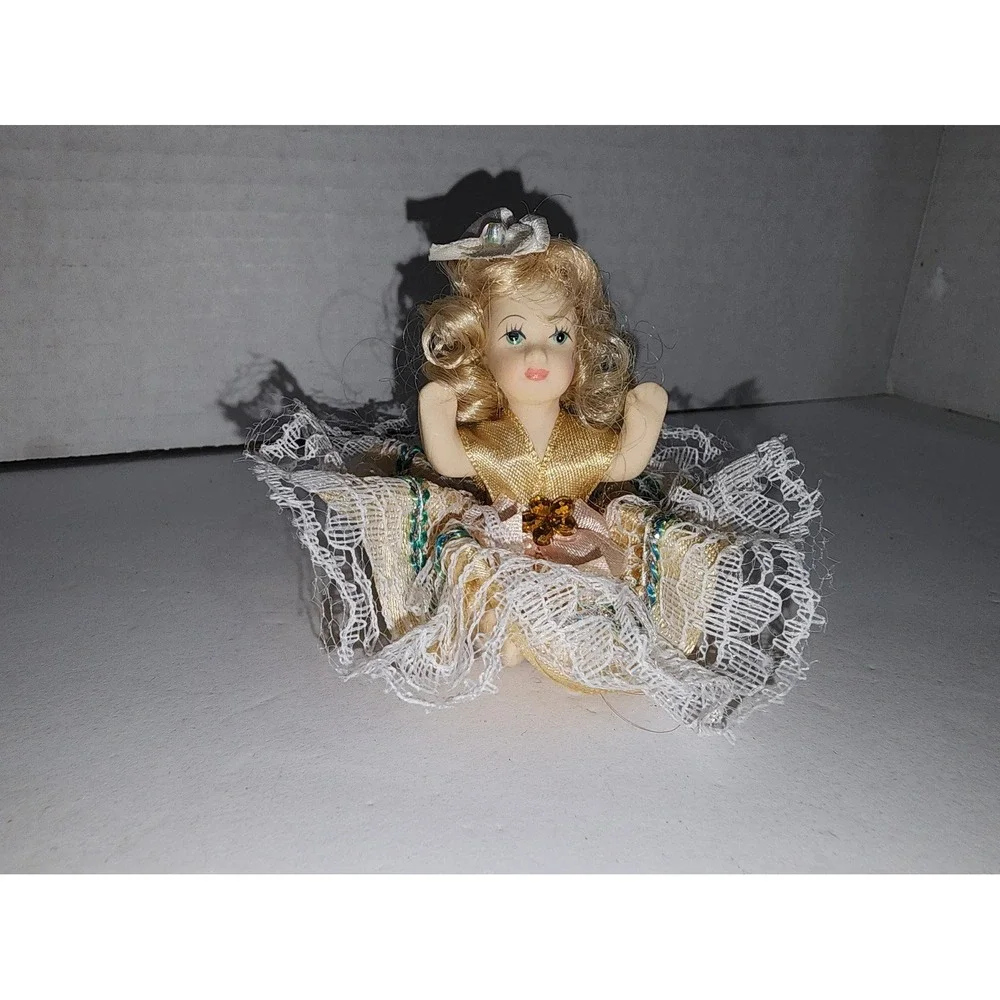 Tiny China Baby‎ Doll Vintage